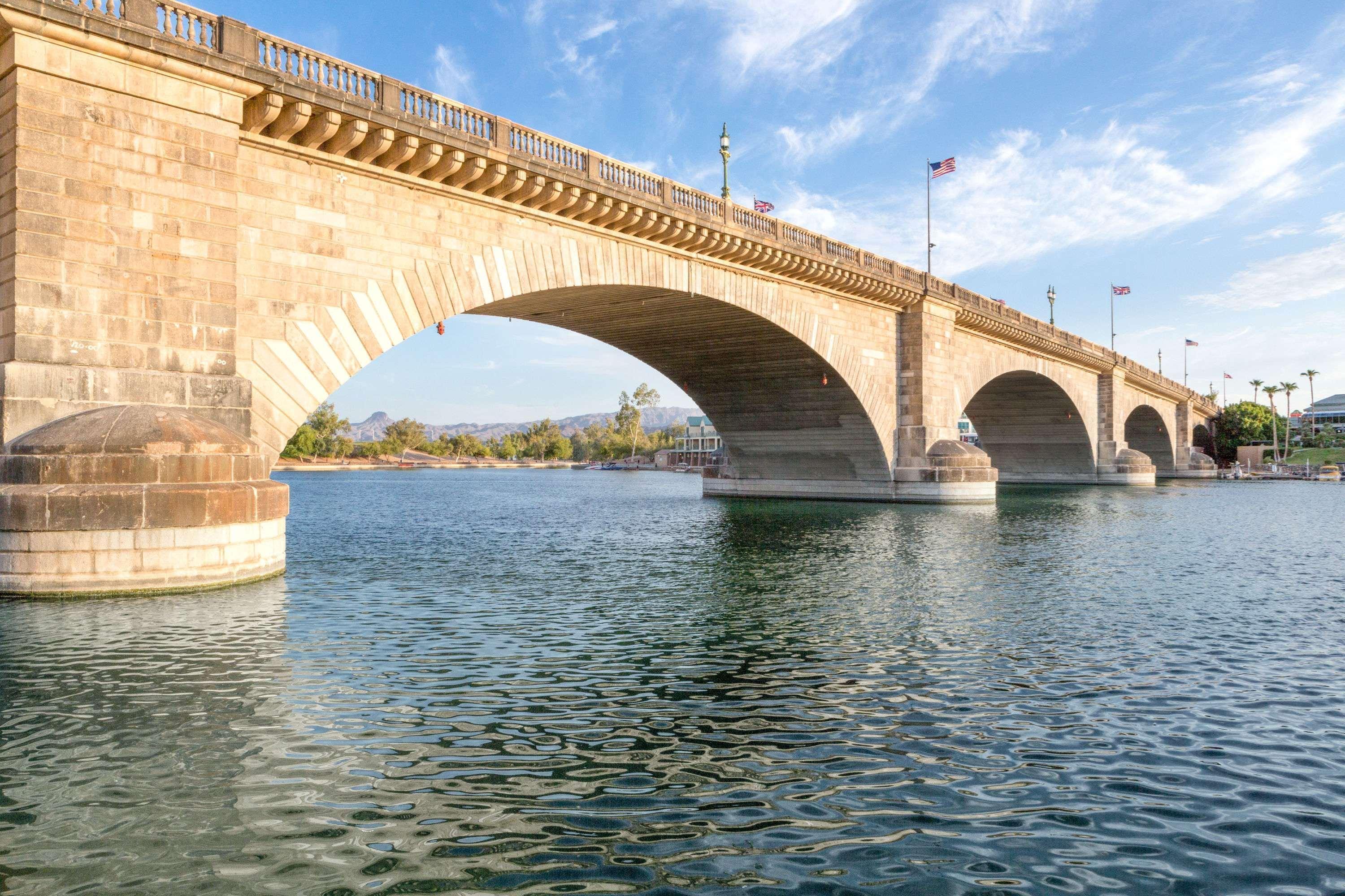Super 8 By Wyndham Lake Havasu City Bagian luar foto
